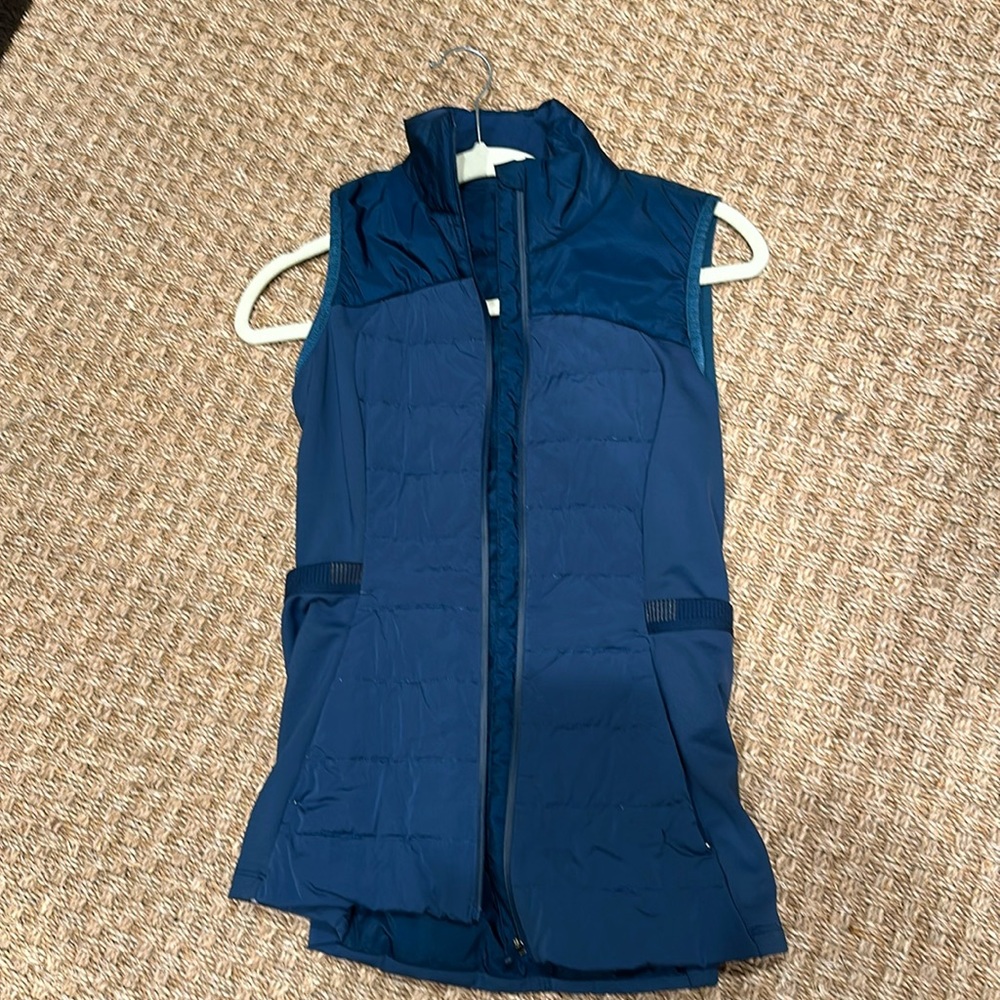 Lululemon vest